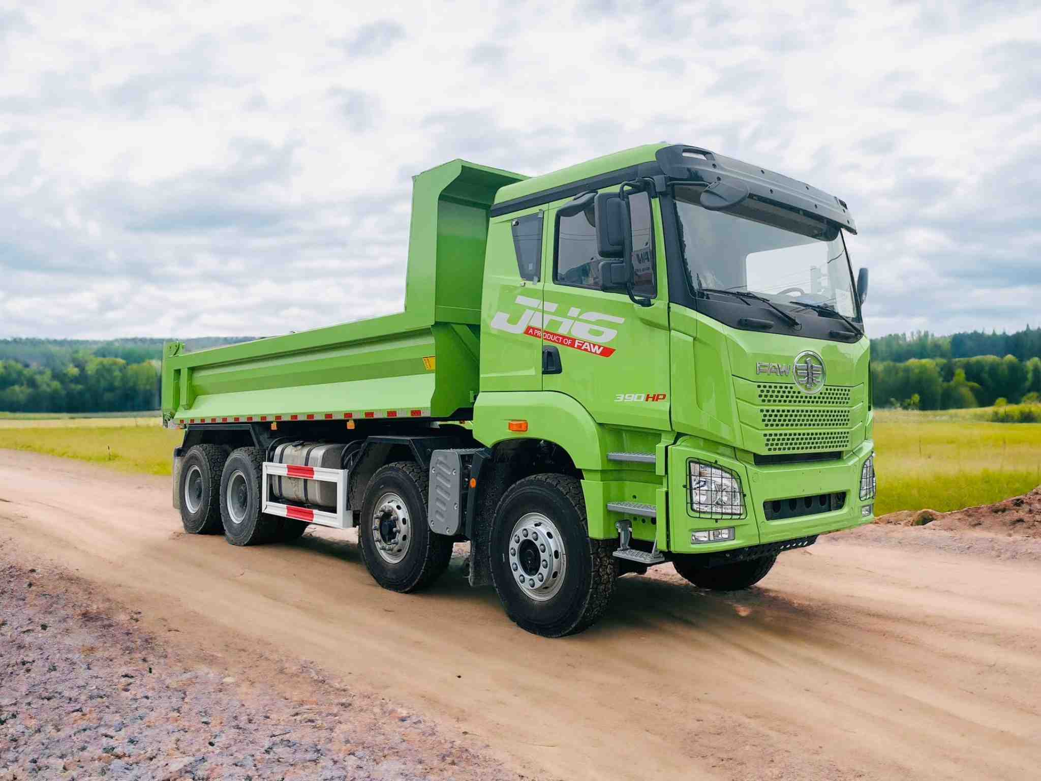 Xe Ben Faw 4 Chân Jh6 390 HP